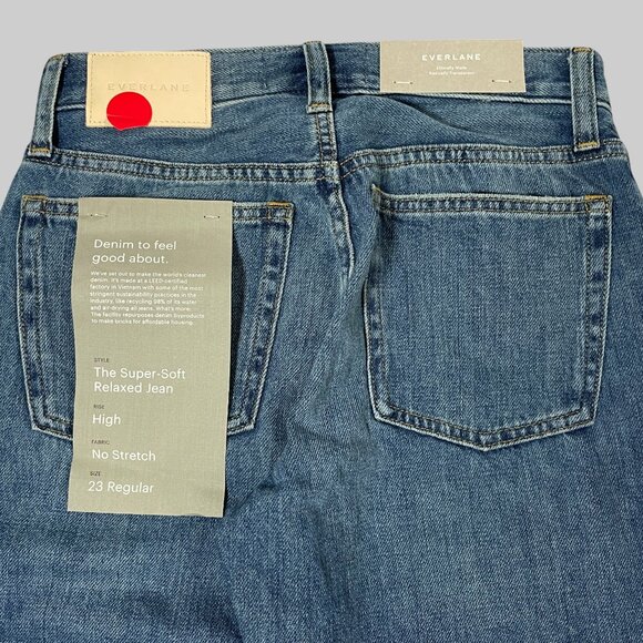 NWT Everlane The Super Soft Relaxed Jean Womens 23 Mid Indigo - Picture 8 of 11
